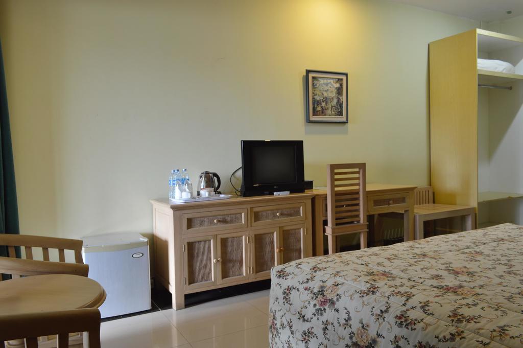Green Wattana Hotel Sentul Bogor Ngoại thất bức ảnh