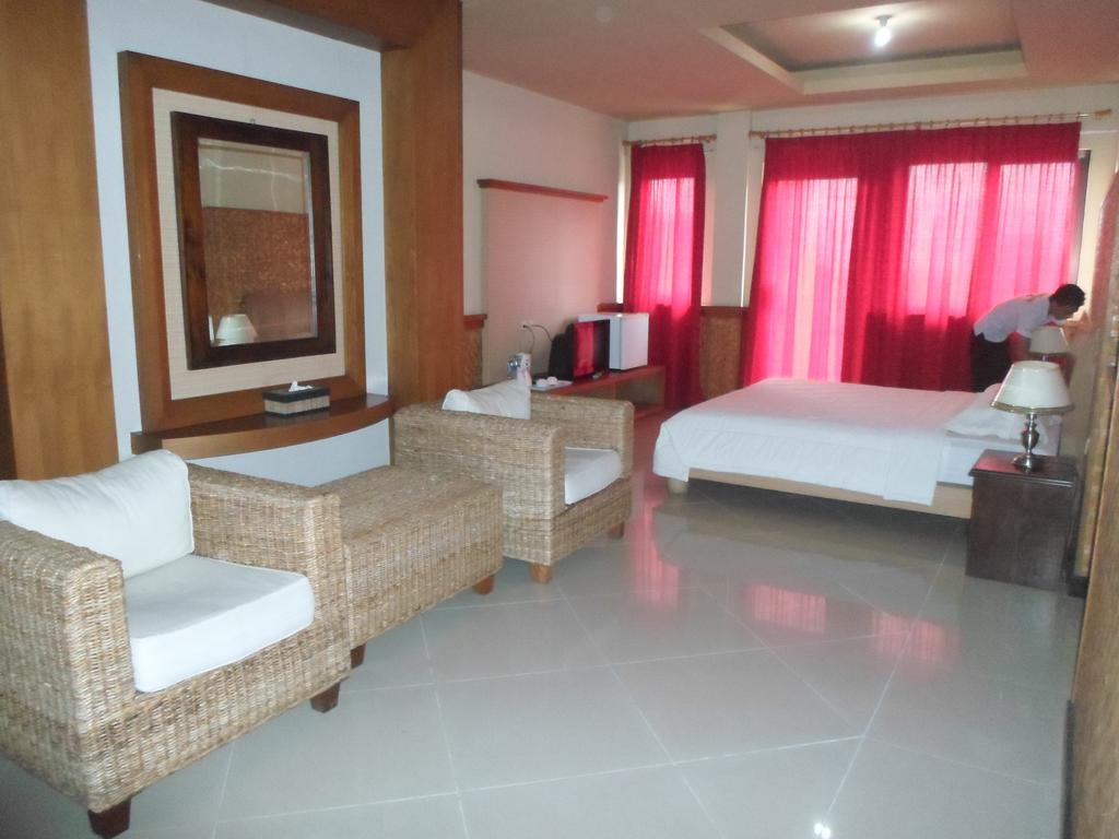 Green Wattana Hotel Sentul Bogor Ngoại thất bức ảnh