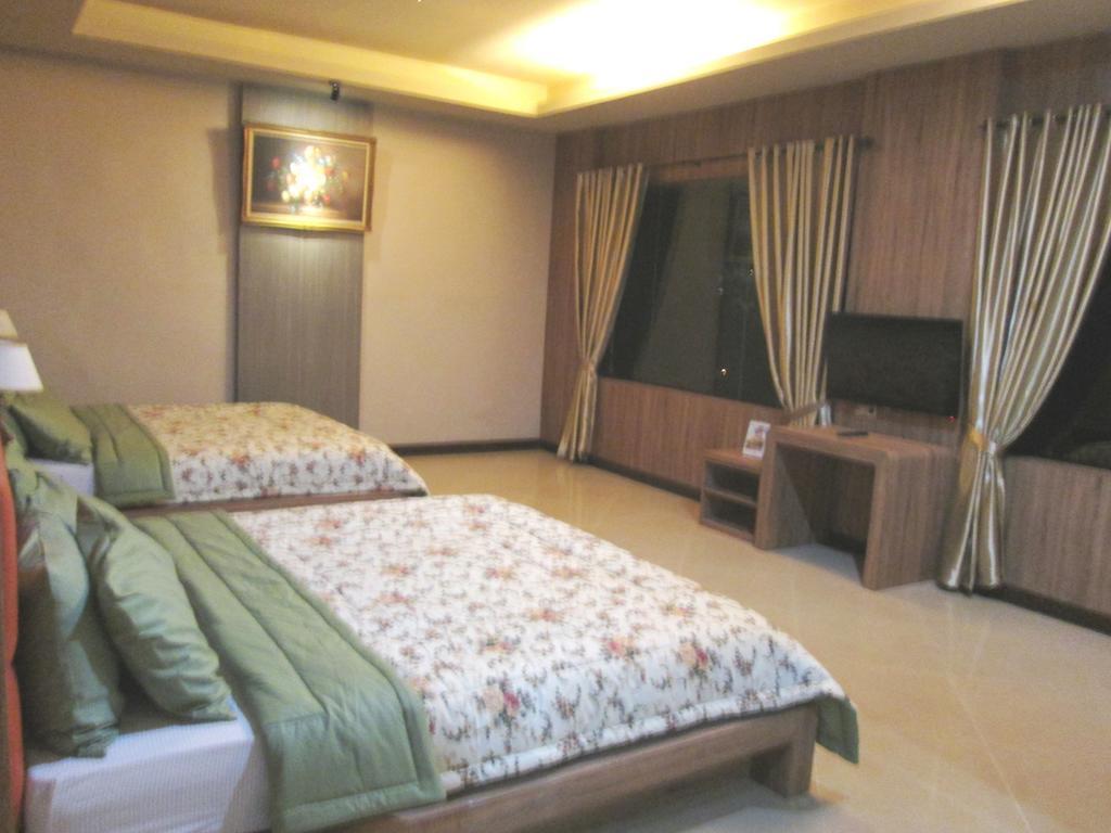 Green Wattana Hotel Sentul Bogor Ngoại thất bức ảnh