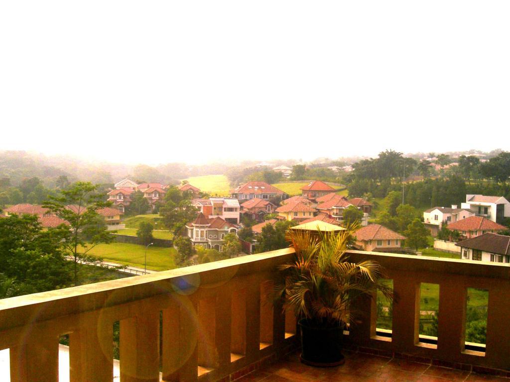 Green Wattana Hotel Sentul Bogor Ngoại thất bức ảnh