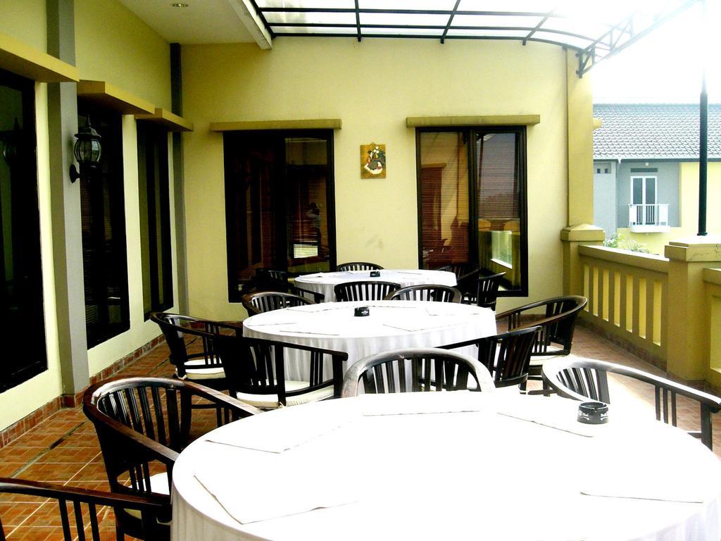 Green Wattana Hotel Sentul Bogor Ngoại thất bức ảnh